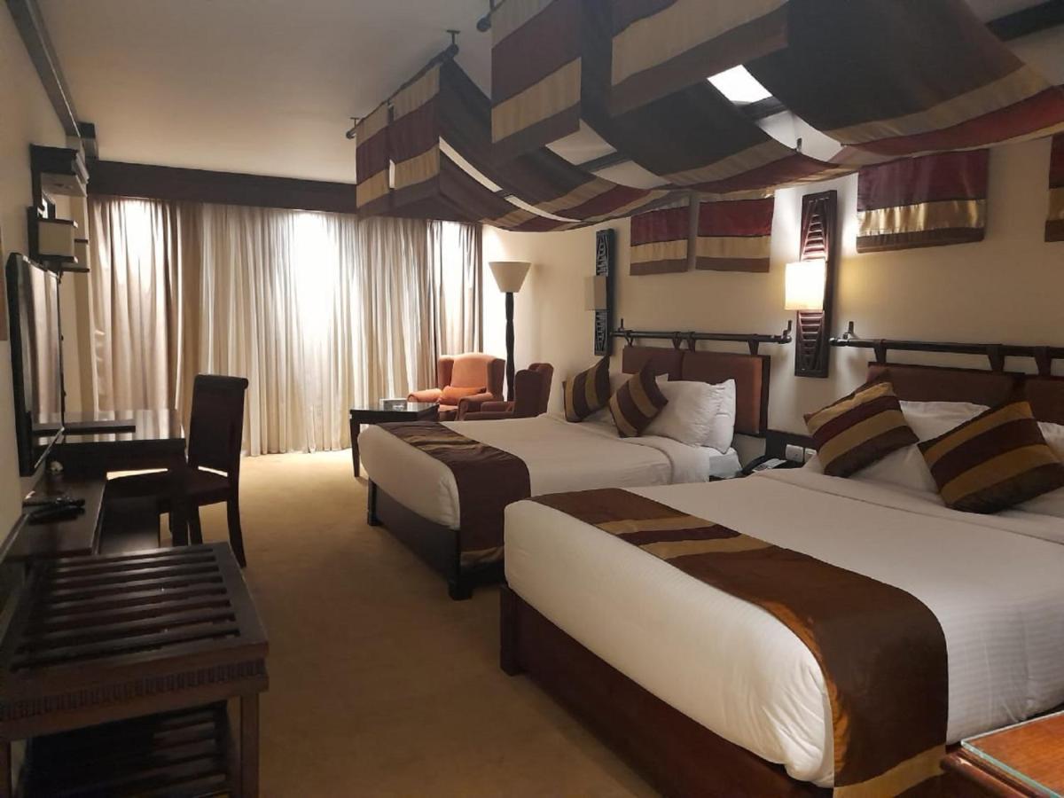 Africana Hotel & Spa Qaryat Shakush Luaran gambar