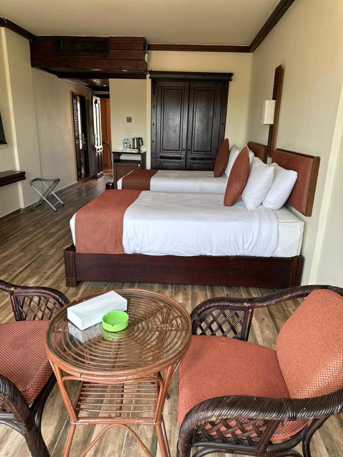 Africana Hotel & Spa Qaryat Shakush Luaran gambar